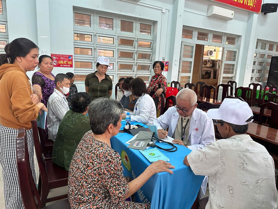 z6418690693229c832d10bd7f2a800fb581378832e5e4b